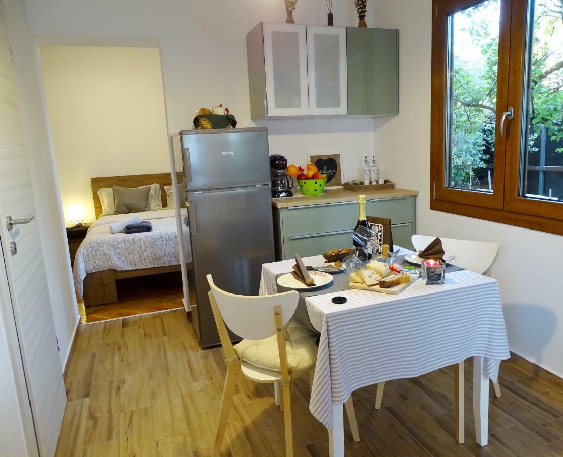 App Sorgo Daire Novigrad Istria Dış mekan fotoğraf
